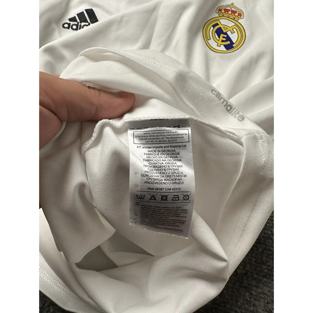 Mens Soccer Adidas Real Madrid MAX #8 White Jersey 2019, Size M